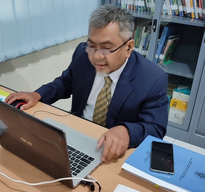 Imam Santoso Earns Doctoral Degree for Contributing to ‘TANDHA’ Spatial Theory